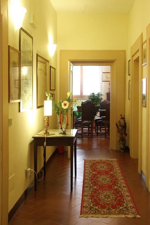 阿尼奥洛迪卡洛蒂锡扎住宿加早餐旅馆 Montepulciano Stazione 外观 照片